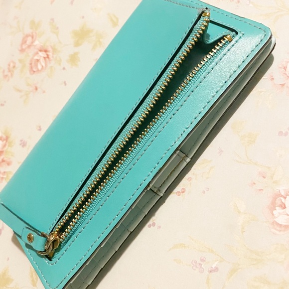 Kate Spade Mint Green Wallet - Picture 7 of 7